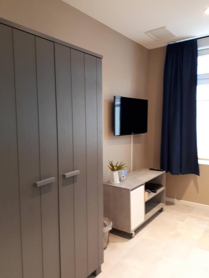 비세너크 Zeeuwse Zot B&B 외부 사진